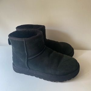 UGG Classic 2 Mini Boots